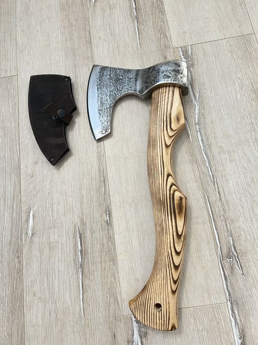 Топор из стали 9ХС
