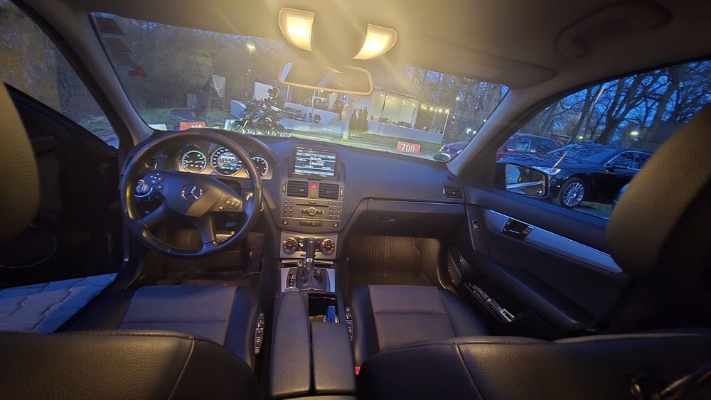 Mercedes c  220 , avantgarde