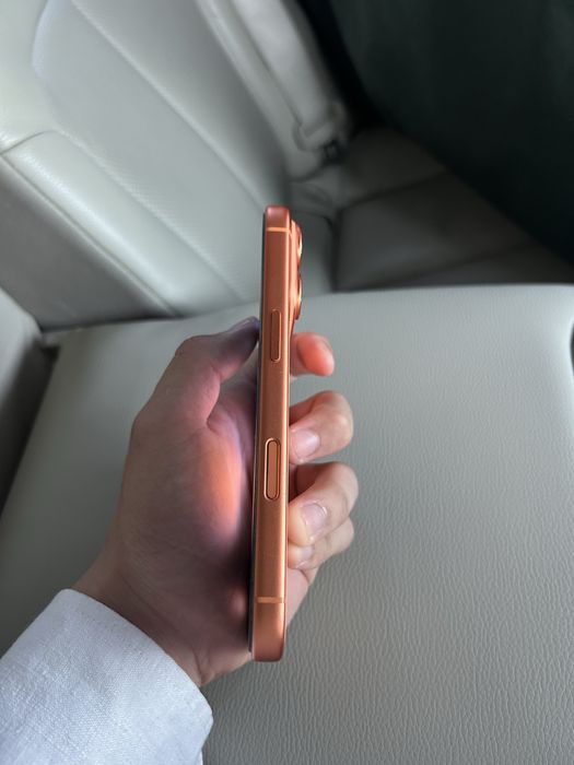 Iphone 17 pro в отличном состоянии