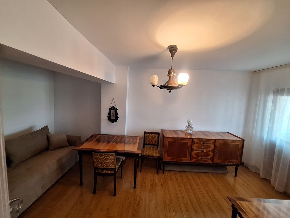 Apartament decomandat 2 camere de vânzare /inchiriat