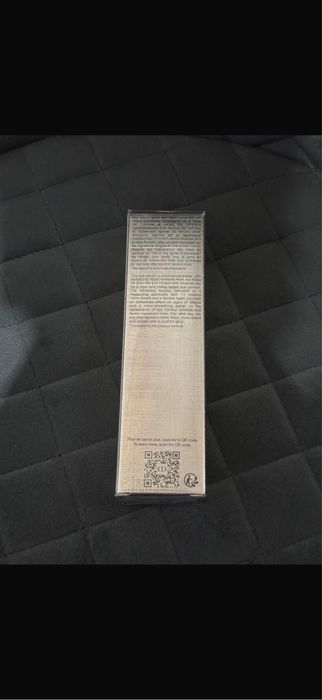 Чисто нов неразопакован серум Dior