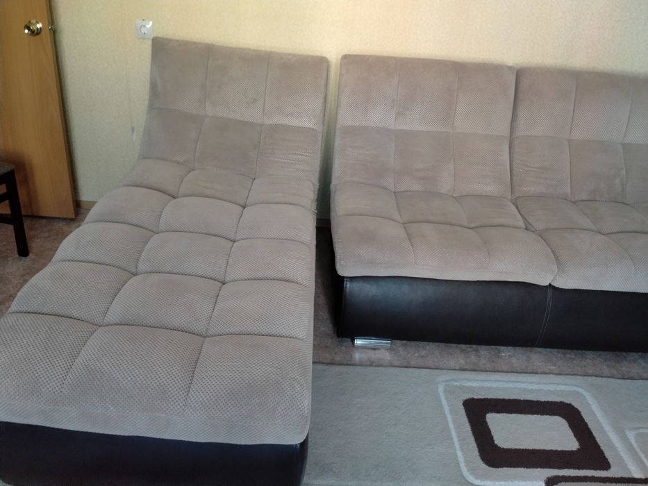 Продам модульный угловой диван