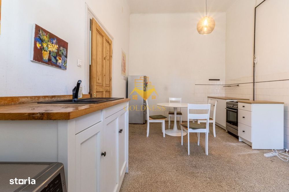 2 camere decomandate, Ultracentral, Reg. CFR, Pta Avram Iancu, Teatru — fotografia 3
