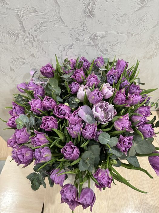 Букет пионовидные тюлпаны