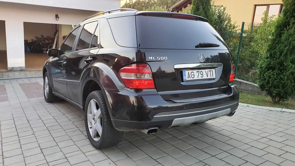 Mercedes-Benz ML 500