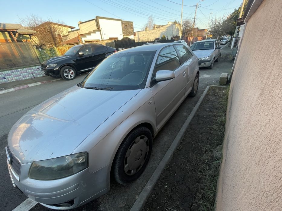 Audi a3 8p  BENZINA