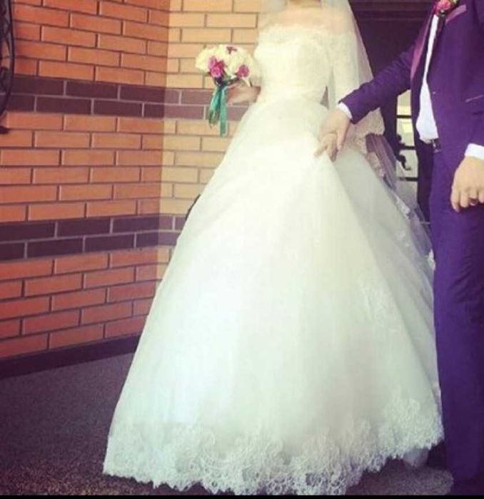 Свадебное платье