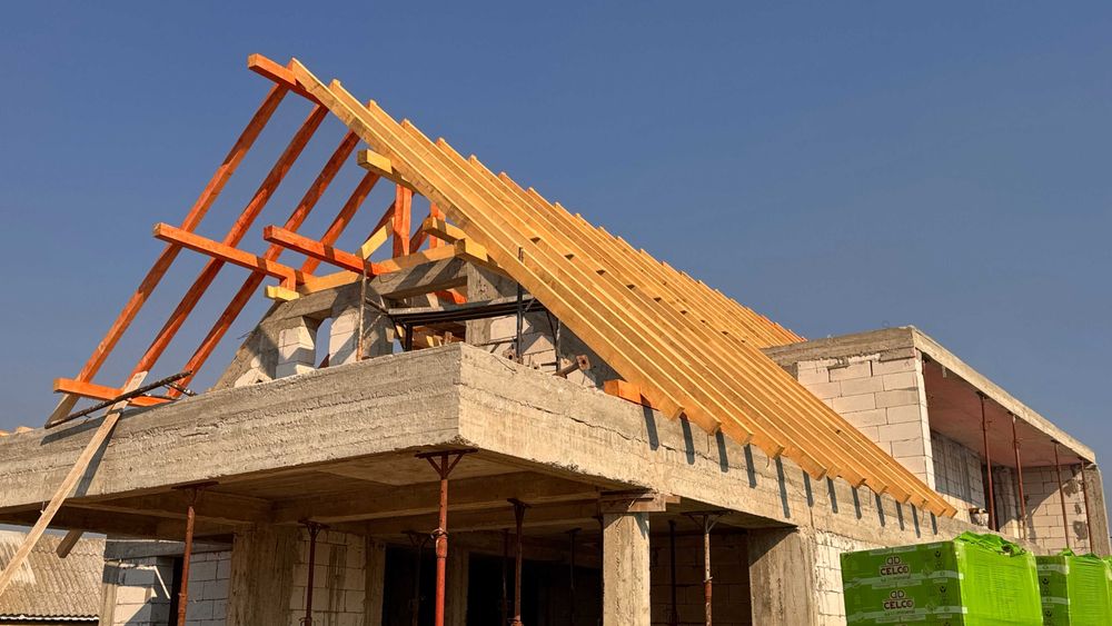 ACOPERIS STUF. Dulgherie Acoperis, Constructiii turistice