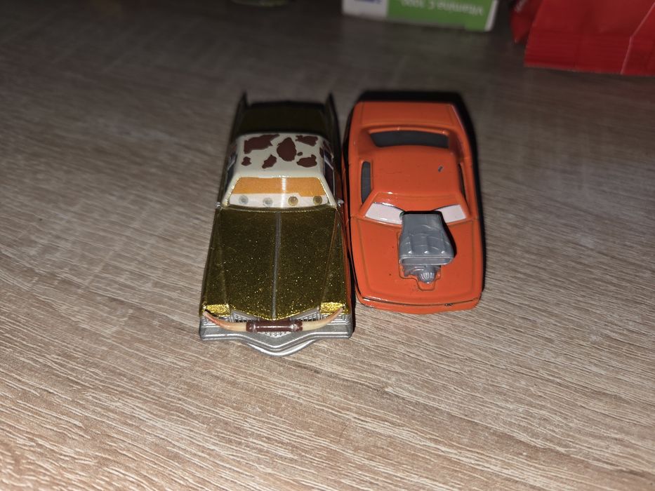 Personaje disney cars