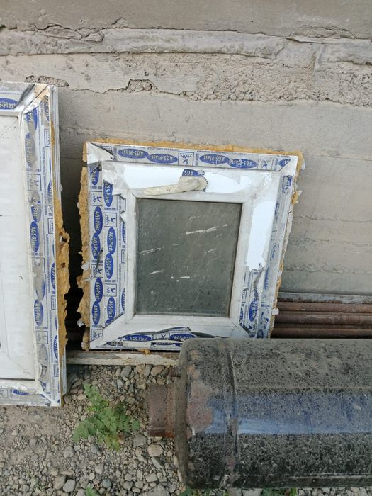 Пластиковые форточка