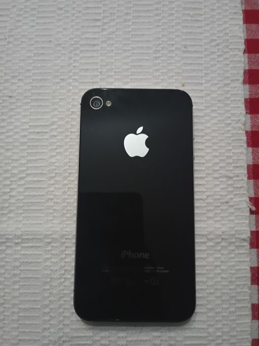 iPhone 4s in stare bună