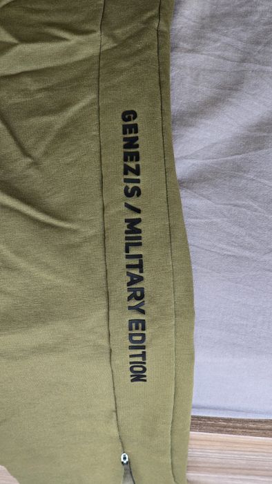 Спортни екипи Genezis - L