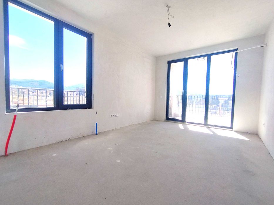 Продава се Тристаен апартамент в Перник, Център - 111 кв.м за 1415 €/кв.м - Снимка #12