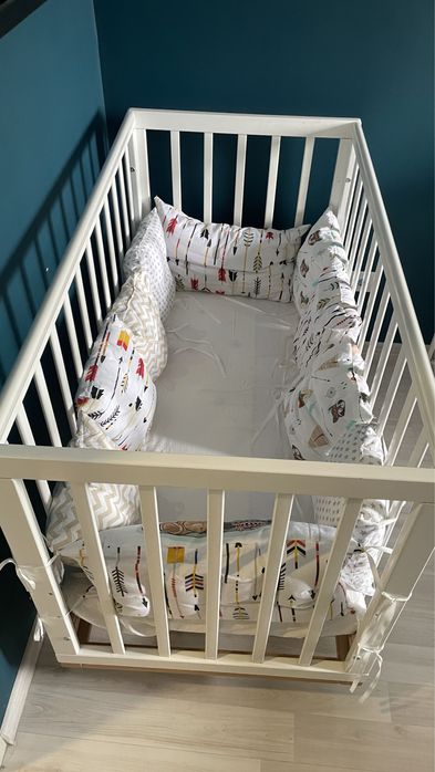 Колыбельная кроватка