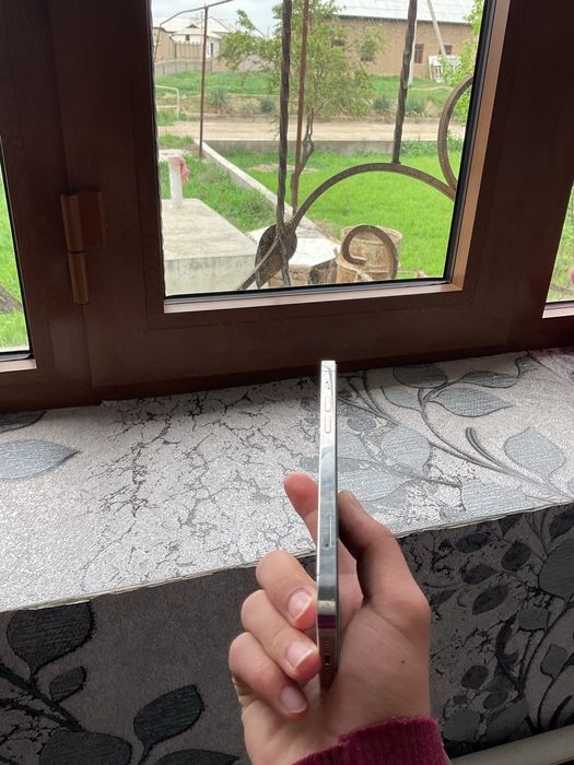 Iphone 12 pro sotiladi