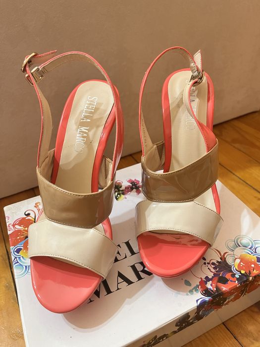 Дамски елегантни сандали