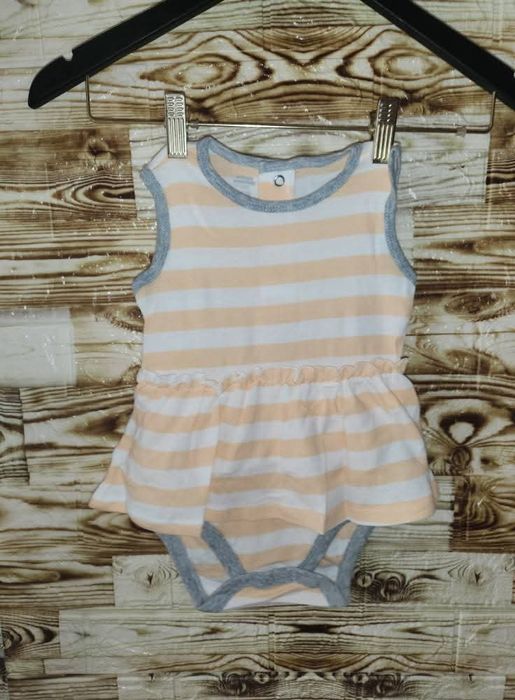 Три броя бебешко боди 18месеца