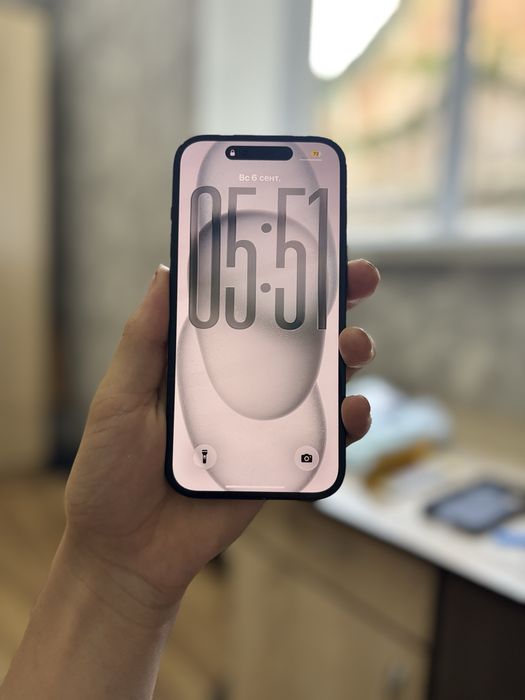 iphone 15 в отличном состояний