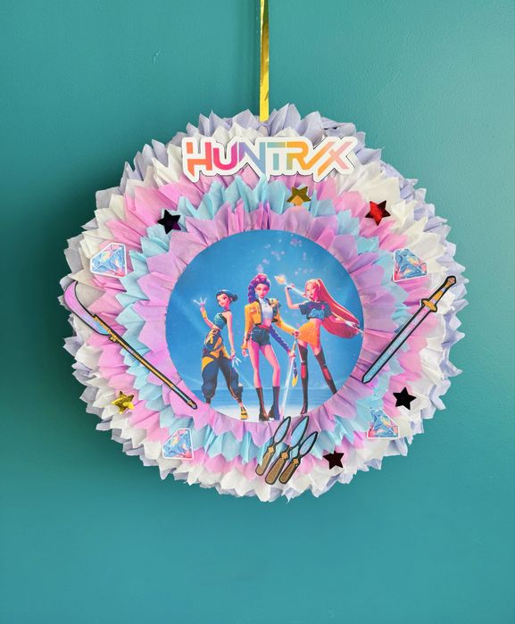 Kpop demon hunters пинята Ловци на демони