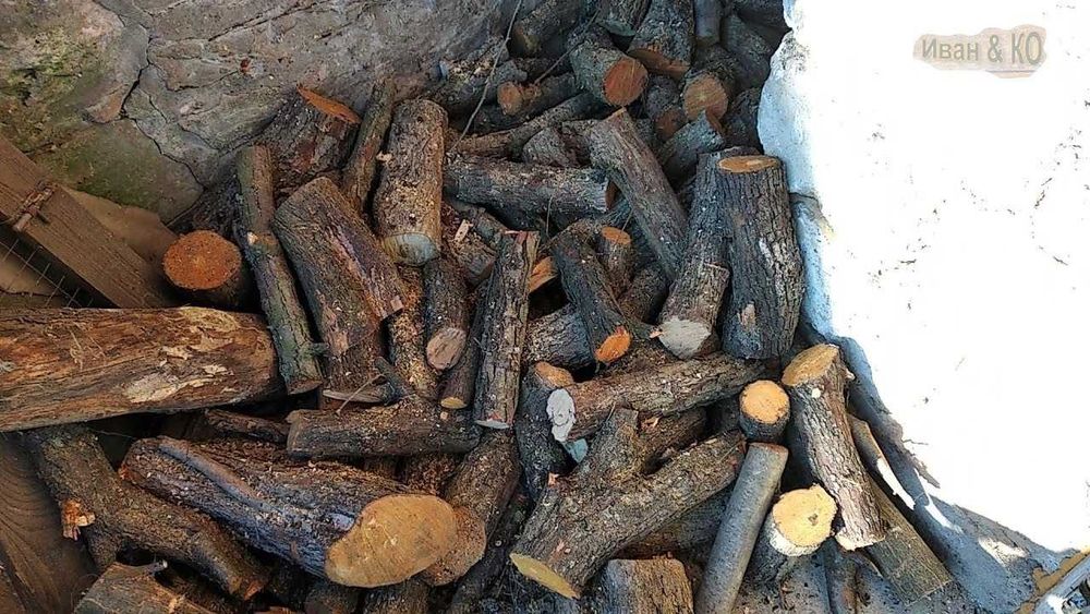 Дрова плодовых деревьев в коробке 5кг