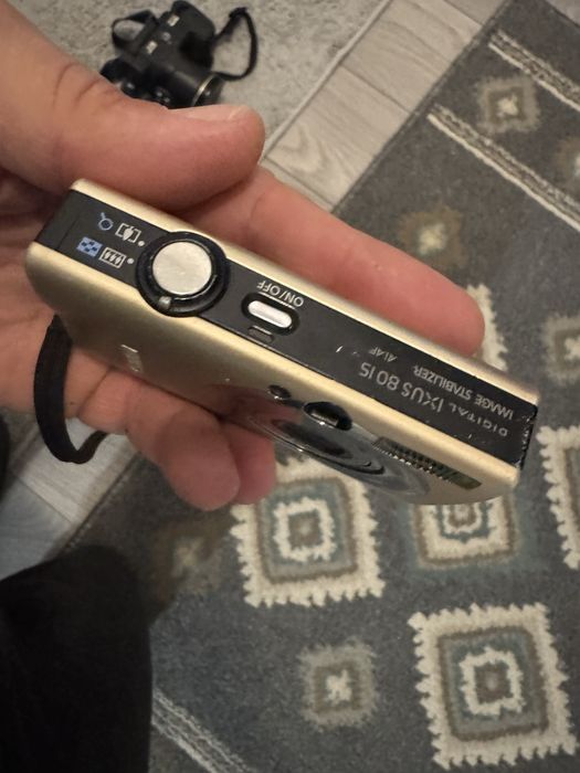 Canon ixus 80is foto