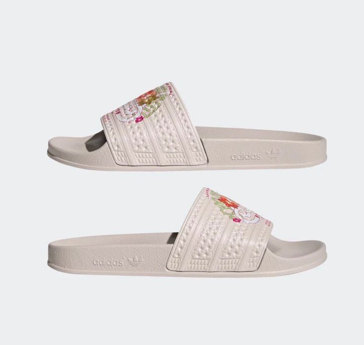 Adidas adilette slides