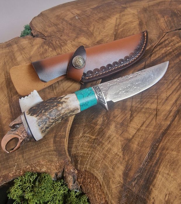 Ловни Ножове - Ръчна изработка от Дамаска стомана, абанос, тюркоаз