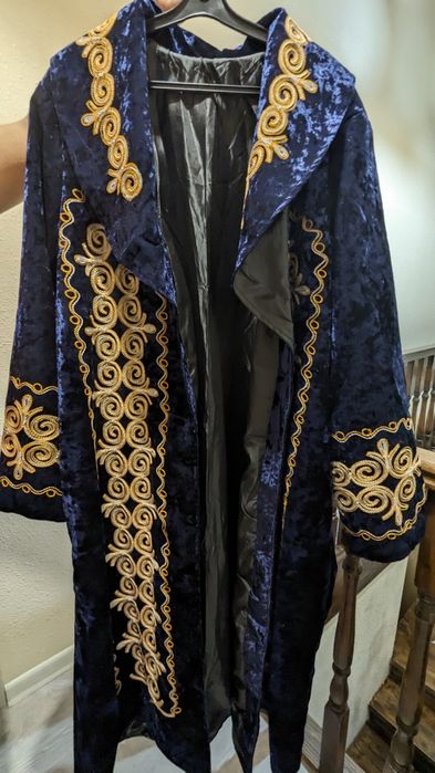 Чапан мужской темно-синего цвета