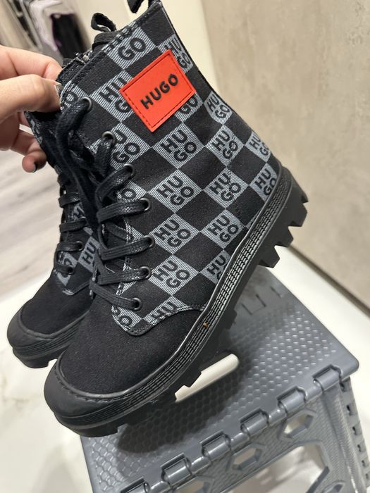 Детски ботушки/кецове Hugo