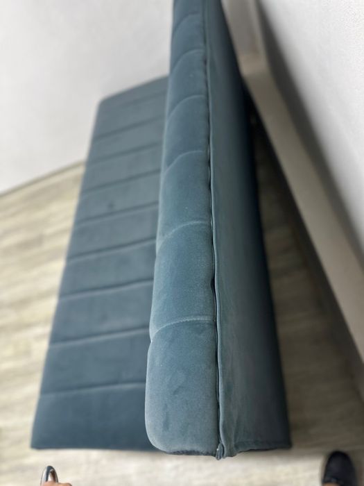 Диван новии очень хароши