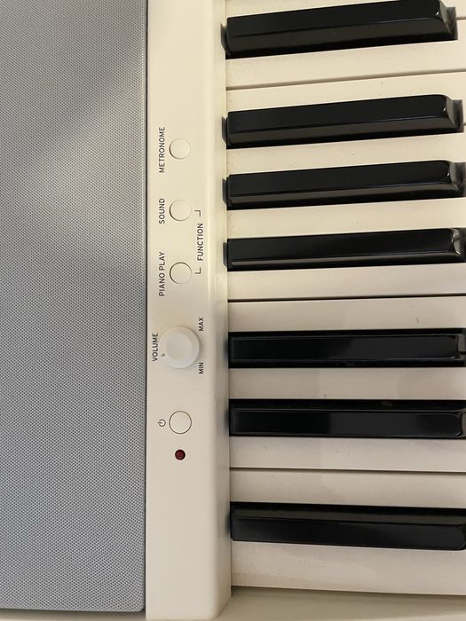 Pianina electrica