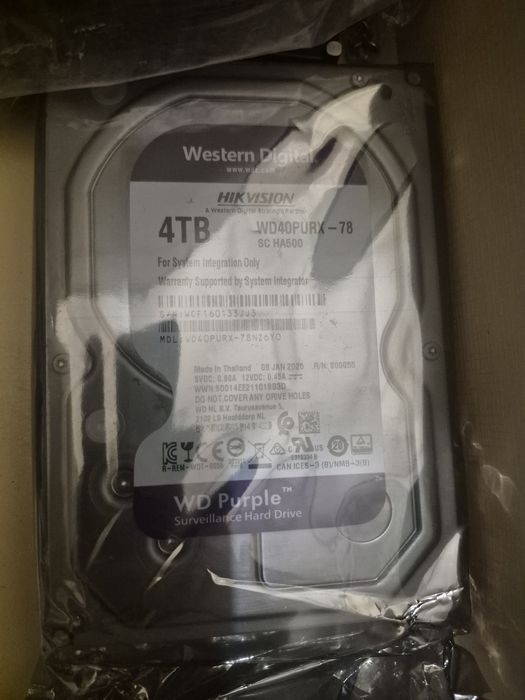 Жестки диск-4тб новый