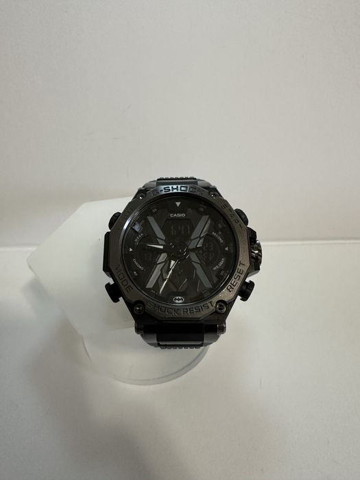 Часовник G Shock