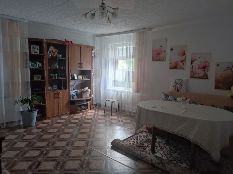 Продам мансардный дом отдельно стоящий