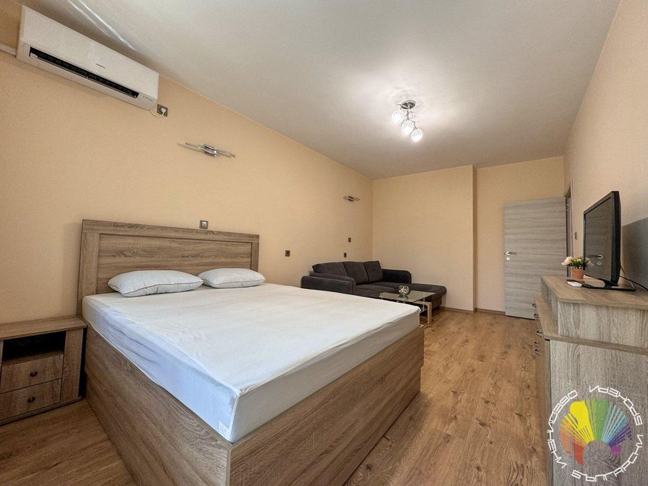 Дава се под наем Двустаен апартамент в Бургас, Лазур - 75 кв.м за 663 € - Снимка #10