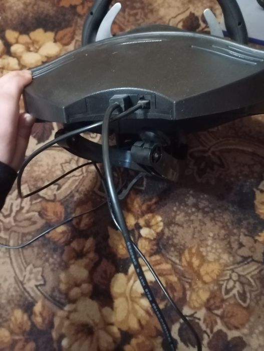 Thrustmaster T 80