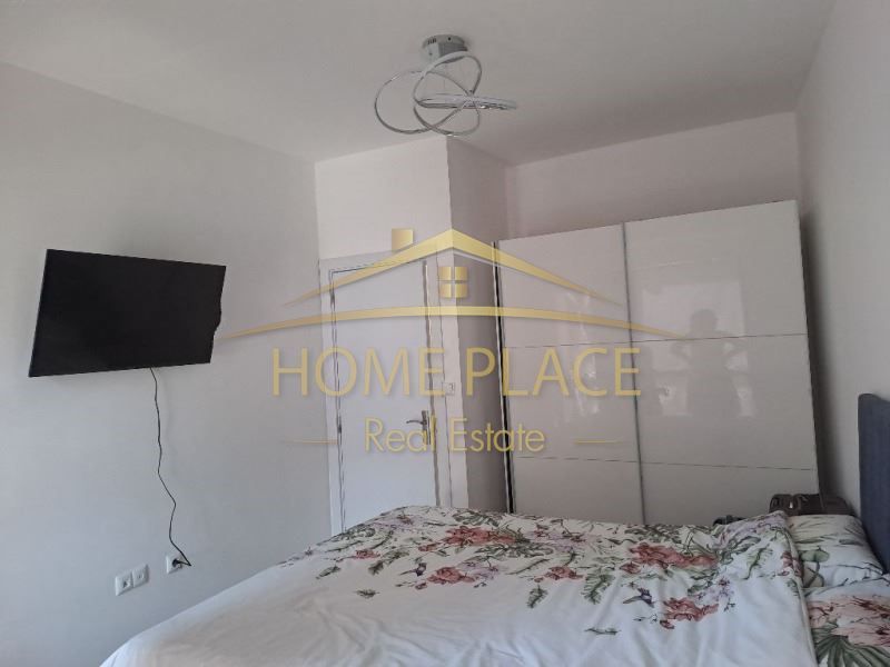 Дава се под наем Двустаен апартамент в Варна, Колхозен пазар - 65 кв.м за 612 € - Снимка #3