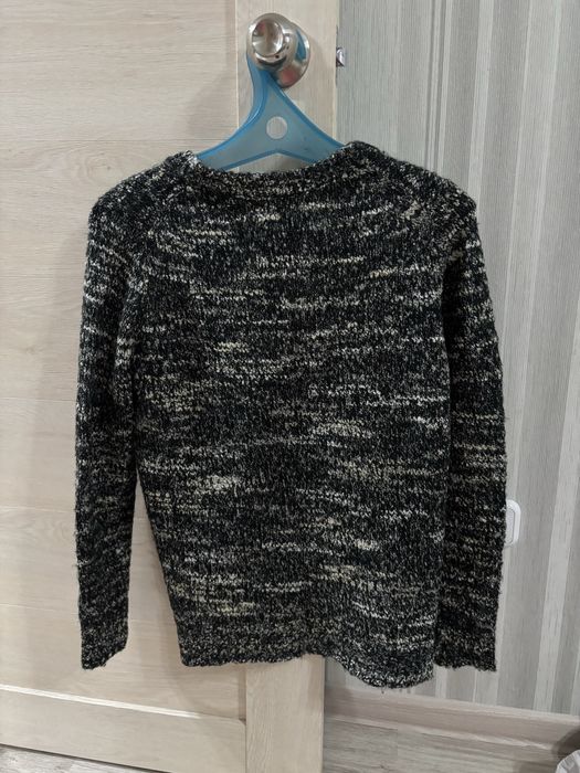 Два Свитера MANGO вязанные