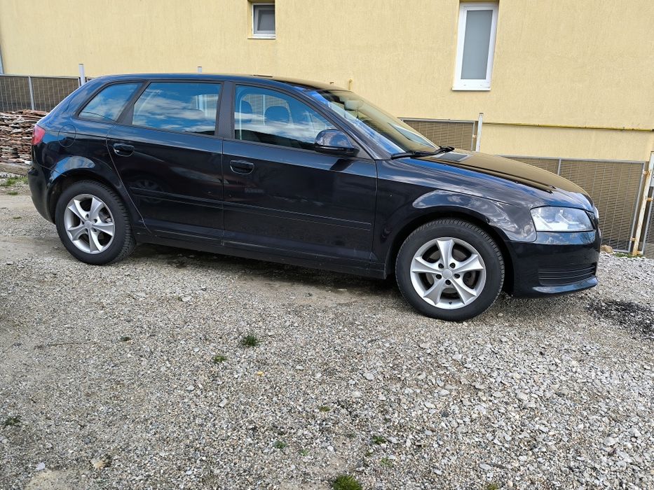 Vând Audi A3 8p 2010 benzina