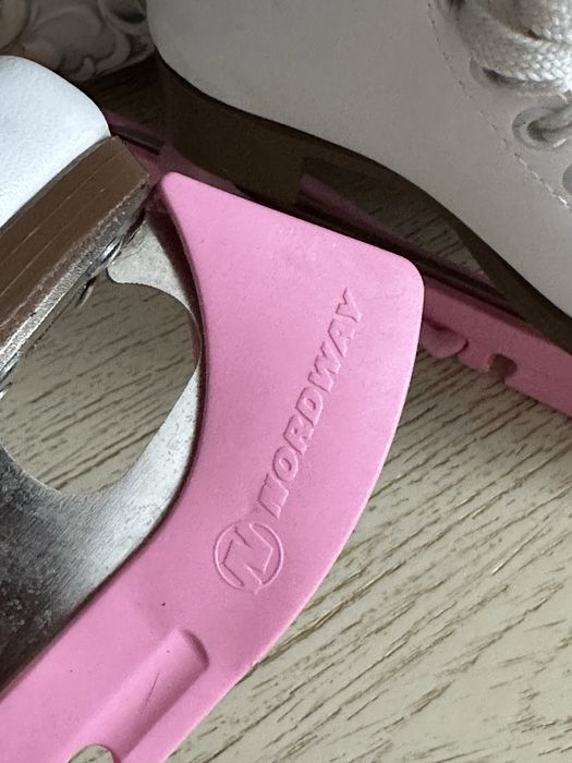 Новые коньки 26 размер