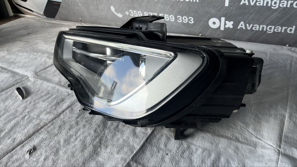 Ляв и десен фар Audi A3 2013-