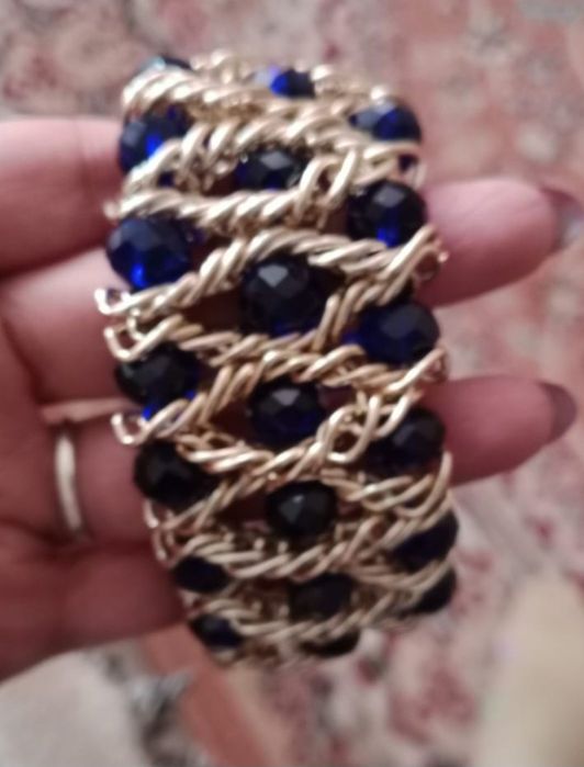 Продам фианит срочно