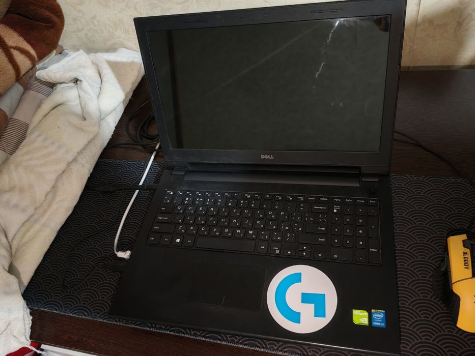 Продам ноутбук dell