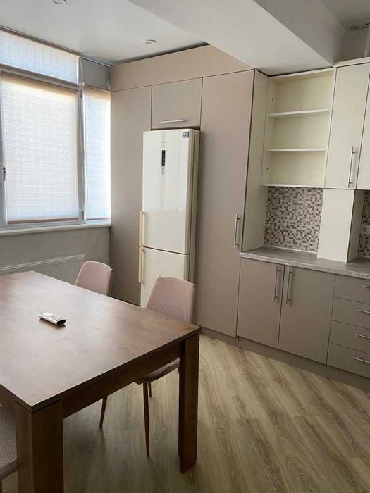 Дава се под наем Едностаен апартамент в София, Люлин 8 - 54 кв.м за 350 € - Снимка #1