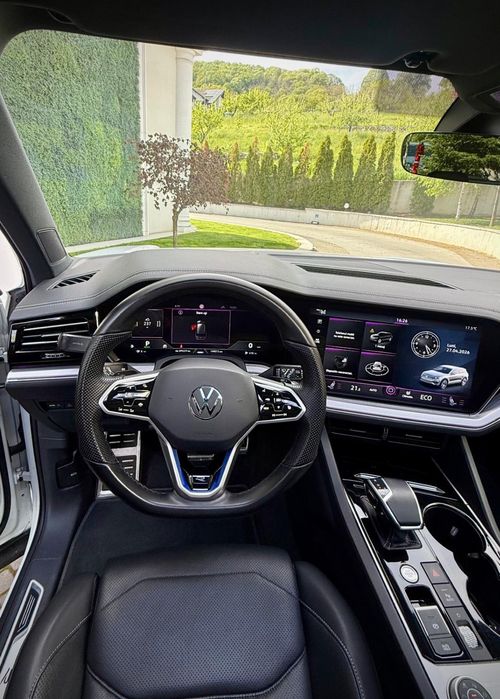 VOLKSWAGEN Touareg 2021 — imagine 4