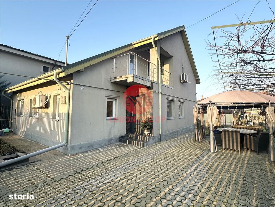 Casa Spatioasa P+M in Ovidiu Sud – Liniste, Curte Generoasa si Acces R