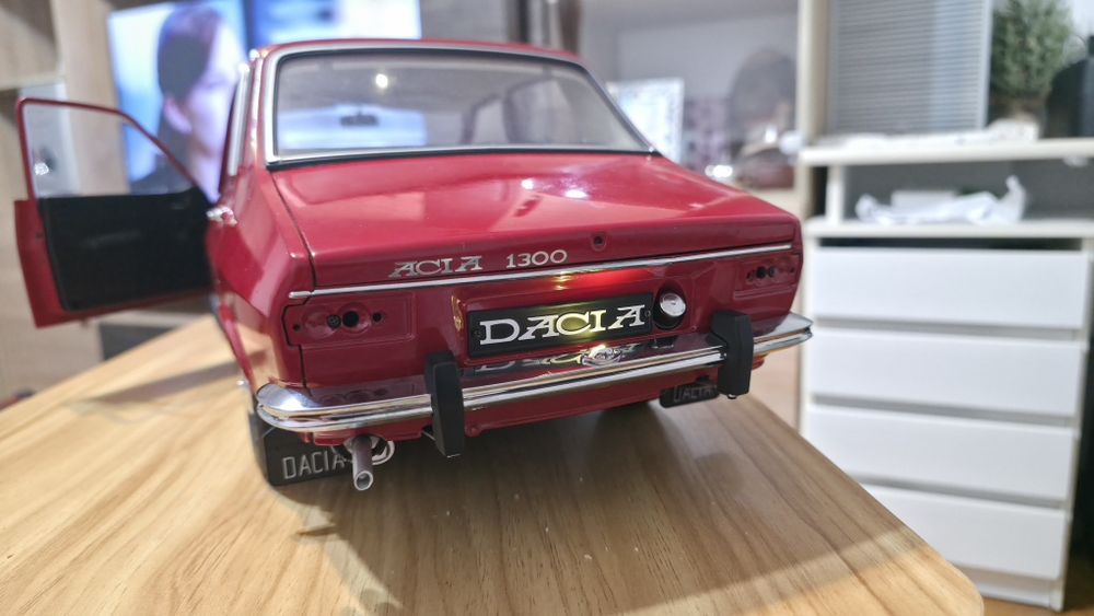 Macheta Dacia 1300 1:8