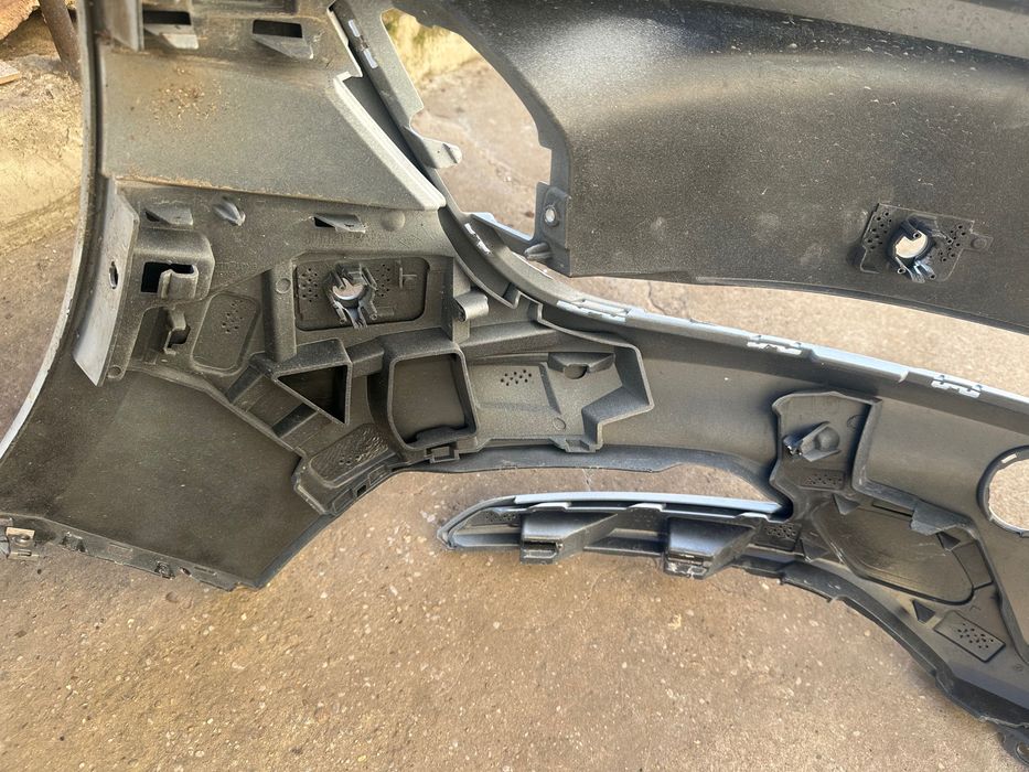 Предна броня Renault Megane  GT 2016