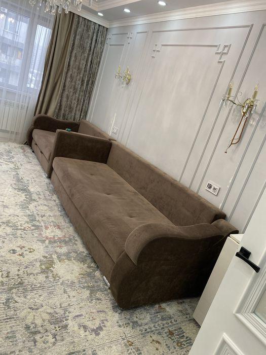 Мягкий уголок диван