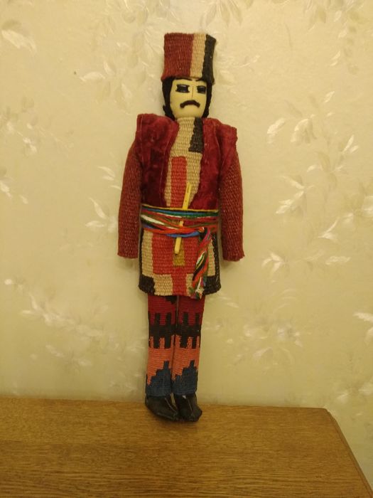 Кукла ручна работа